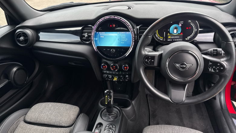 MINI Hatchback 135kW Cooper S Level 2 33kWh 3dr Auto Electric Hatchback